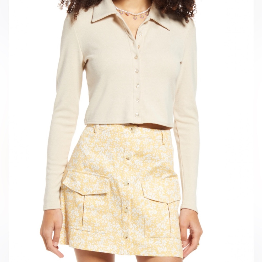 BP. Button Front Crop Polo Shirt in Heather Oatmeal size M